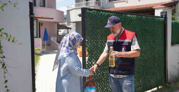 Düzce’de atık yağ kampanyasına katılanlara sıvı yağ hediyesi