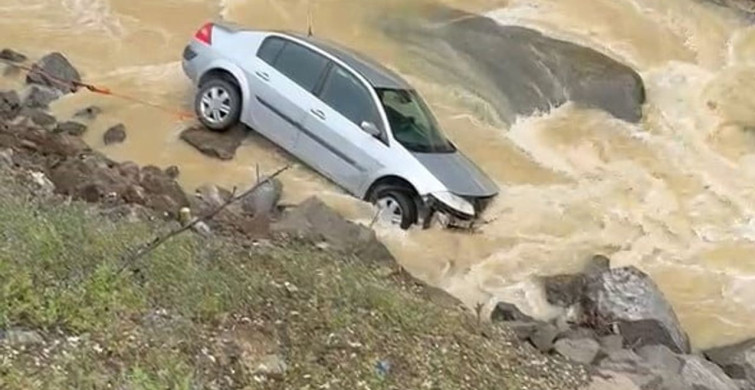 Düzce'de Dereye Uçan Otomobilin Sürücüsü Hafif Yaralandı