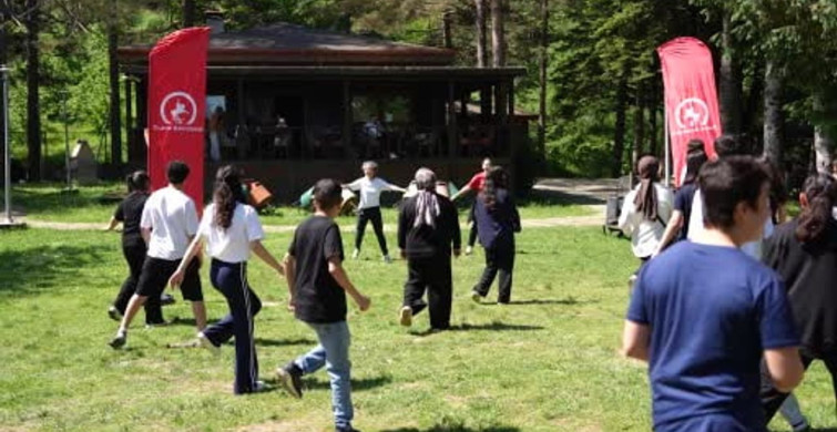 Düzce'de Gençler Doğa ile Buluştu