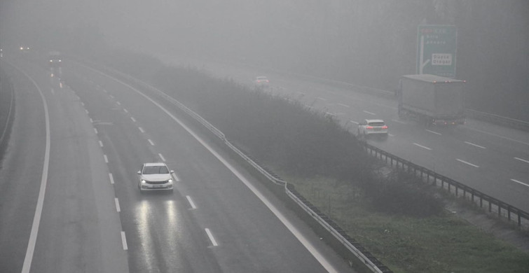 Düzce'de Görüş Mesafesini Düşüren Sis