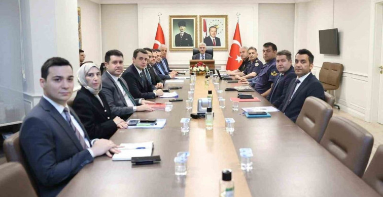 Düzce'de güvenlik ve asayiş toplantısı yapıldı