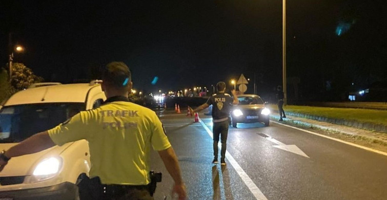 Düzce'de jandarma ve polis ekipleri 26 bin 783 kişiyi sorguladı