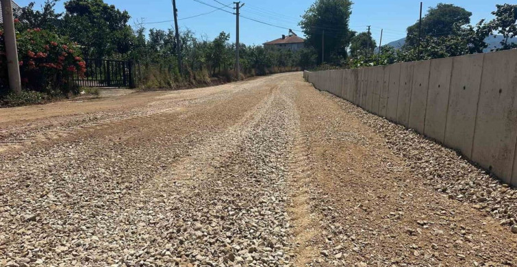 Düzce'de köylerde altyapı çalışmaları devam ediyor