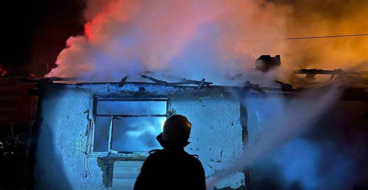 Düzce'de Kullanılmayan Evde Yangın Paniği