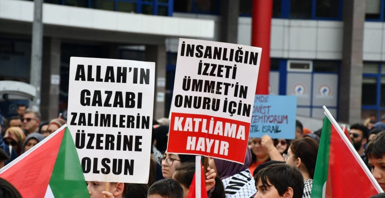 Düzce'de Küresel Sumud Filosu'na Destek Yürüyüşü