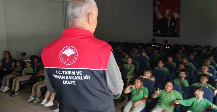 Düzce'de Öğrencilere Süt ve Gıda Güvenliği Eğitimi