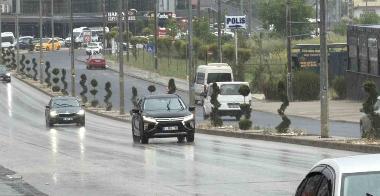 Düzce'de sabah saatlerinde etkili yağışlar