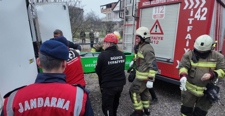 Düzce'de Yangın Faciası: Yaşlı Kadın Hayatını Kaybetti