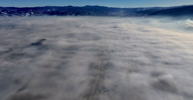 Düzce'deki Sis Etkisi: Anadolu Otoyolu'nda Görüş Mesafesi Düşüyor