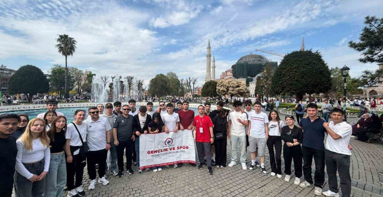 Düzceli Gençler Haliç’te Sporla Buluştu