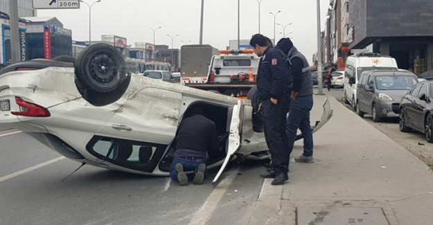 E-5'te Feci Kaza! Trafik Felç Oldu