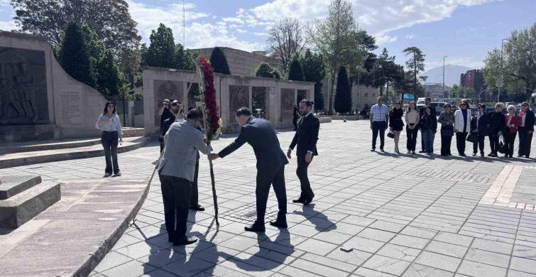 Eczacılık Alanında İstihdam Krizi: Uğur Nuri Akın Açıklamalarda Bulundu