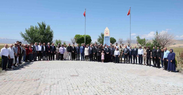 Edebük şehitliği'nde 15 Temmuz anması