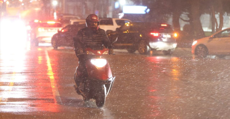 Edirne ve Kırklareli'nde Kar Yağışı Etkili Oluyor
