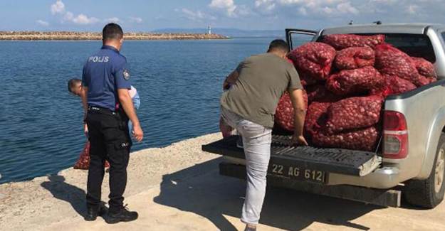 Edirne'de 1 Ton Kaçak Midye Ele Geçirildi
