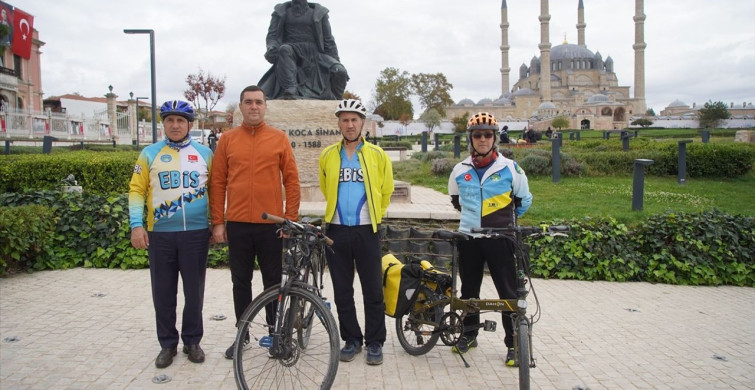 Edirne'de 16. Cumhuriyet Kupası Bisiklet Yarışı Heyecanı