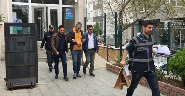 Edirne'de 37 Yaşındaki Katil Annesini Bıçakladı