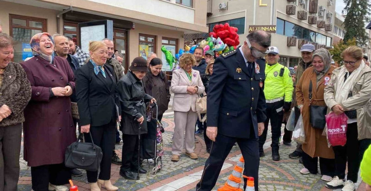 Edirne'de Nostaljik Polis Sergisi Büyük İlgi Gördü