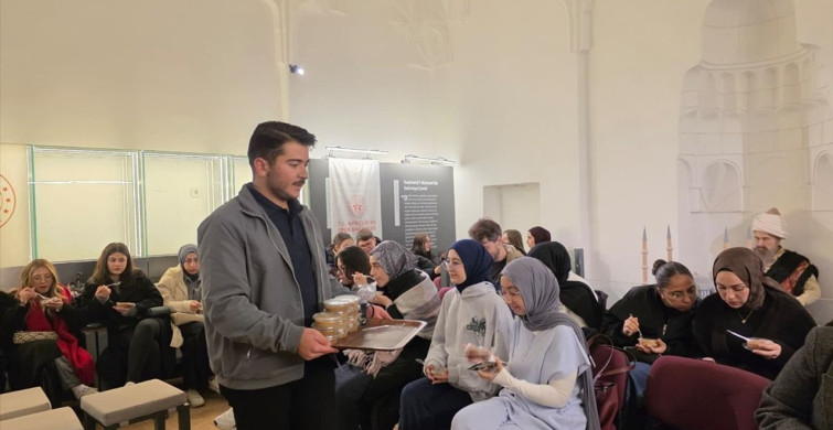 Edirne'de Osmanlı Geleneği Helva Sohbetleri Devam Ediyor