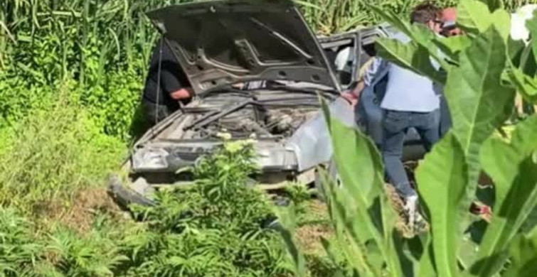 Edirne'de otomobil tarlaya uçtu: 2 yaralı