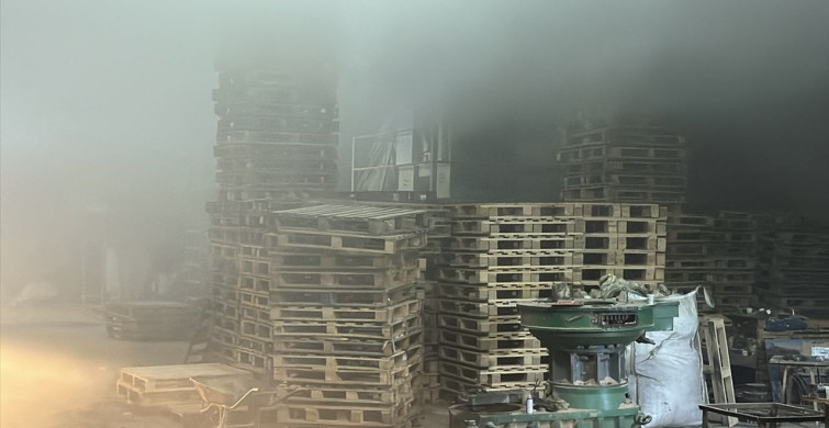 Edirne'de Palet Fabrikasında Yangın Kontrol Altına Alındı