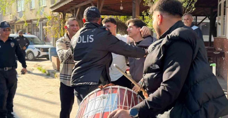 Edirne'de Polis ekiplerine Sürpriz Karşılama