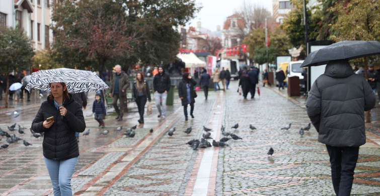 Edirne'de Sağanak Yağış Etkili