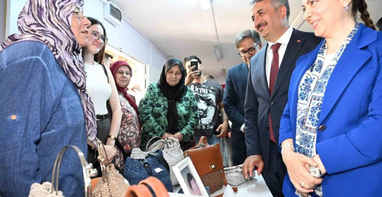 Edirne'de şehit ailelerinin el emeği göz nuru ürünleri sergilendi