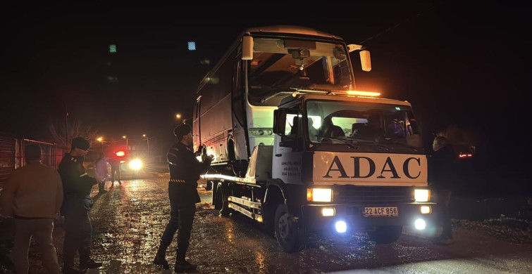 Edirne'de Şiddetli Sağanak Yağışlar Su Baskınlarına Neden Oldu