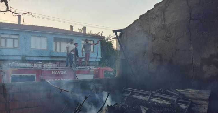 Edirne'de Yangın: Bir Ev Kullanılamaz Hale Geldi