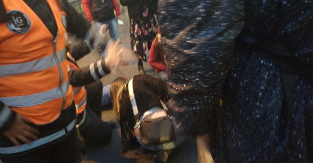 Edirnekapı’da Metrobüs Yolcuya Çarptı