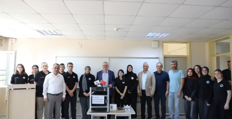 Edremit Anadolu İmam Hatip Lisesi'ne başkan ertas'tan teknoloji desteği