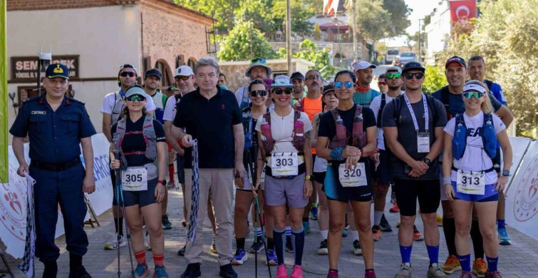 Efeler Yolu Ultra Trail İzmir'de Başladı
