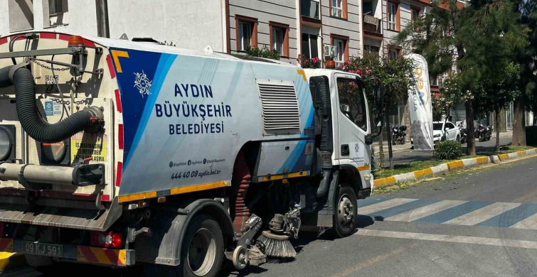 Efeler'deki yeşil alanlar Aydın Büyükşehir Belediyesi tarafından yenileniyor