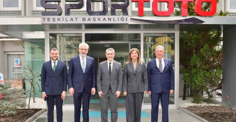 Eğil Belediyesi ve Spor Toto Teşkilatı'ndan Yüzme Havuzu Protokolü