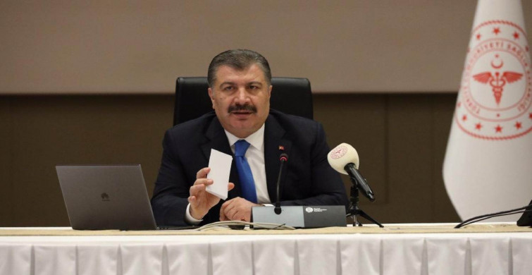 Eğitimde kısıtlama geri gelecek mi? Okullarda maske zorunluluğu olacak mı? Sağlık Bakanı Koca’dan kısıtlama açıklaması