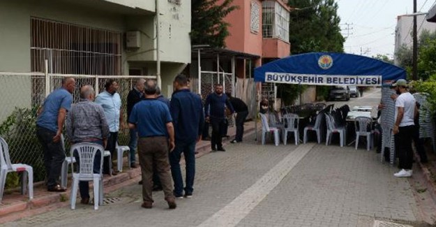 Ekmek Yerken Hayatını Kaybetti