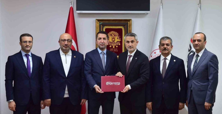 Elazığ'a 10 yeni spor sahası