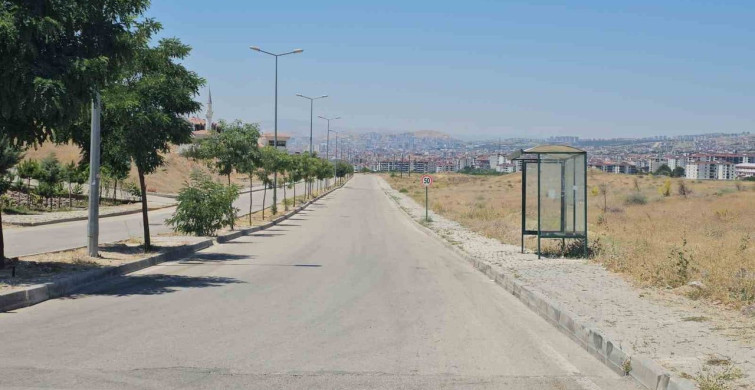 Elazığ'da aşırı sıcaklar günlük yaşamı etkiliyor