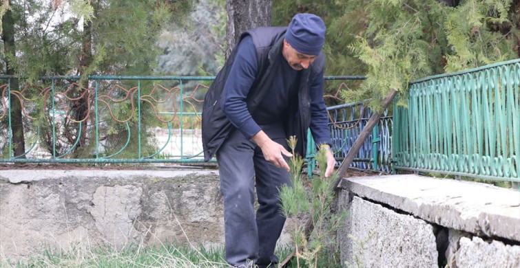 Elazığ'da Bayram Arifesi Mezarlık Ziyareti