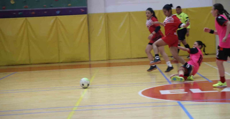Elazığ'da Futsal Müsabakaları Tamamlandı