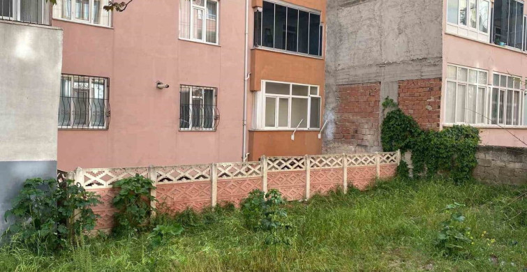 Elazığ'da Genç Kız 5. Kattan Düşerek Ağır Yaralandı