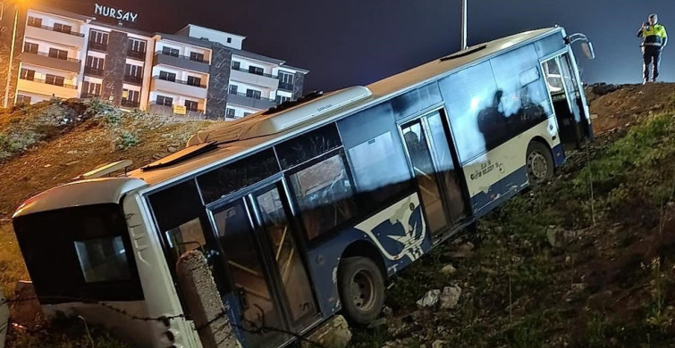 Elazığ'da Halk Otobüsü Şarampole Uçtu