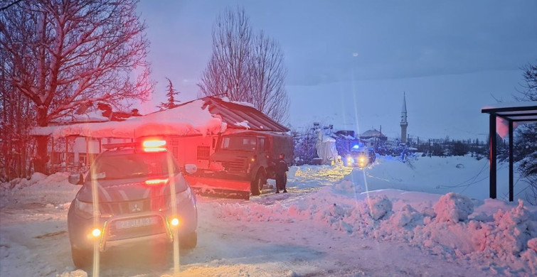 Elazığ'da KOAH Hastası İçin Karla Mücadele