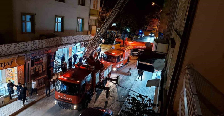 Elazığ'da Lokantada Baca Yangını