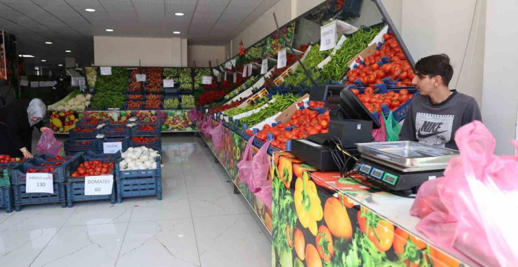 Elazığ'da Müşteriden Takdire Şayan Davranış