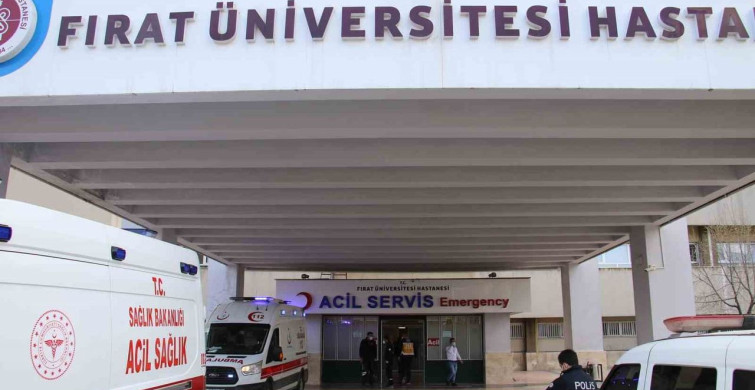 Elazığ'da otomobilin çarptığı motosiklet sürücüsü hayatını kaybetti