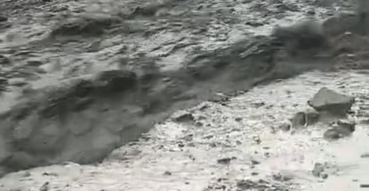 Elazığ'da Sağanak Yağış Sel Felaketine Yol Açtı
