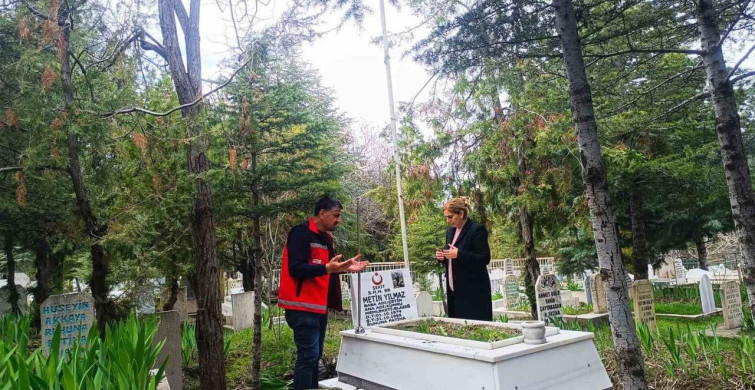 Elazığ'da Şehit Mezarlığı Ziyareti