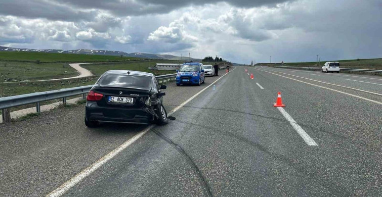 Elazığ'da Trafik Kazası: 4 Yaralı